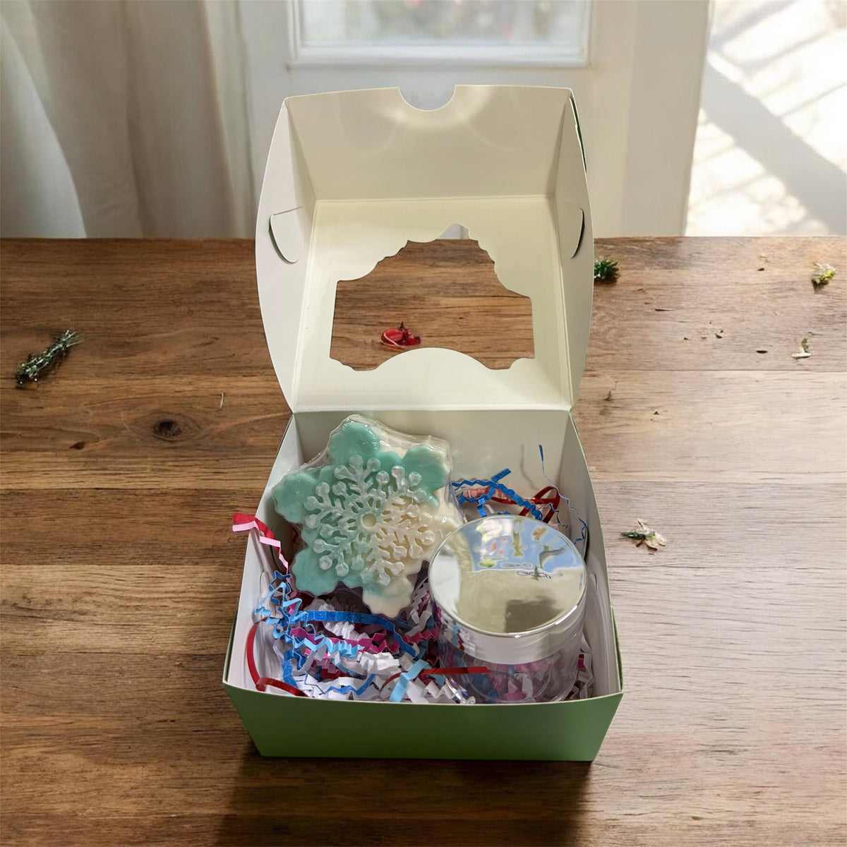 LITTLE CHRISTMAS GIFT BOX